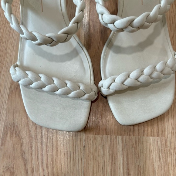 Dolce Vita Women’s Ashby Heels‎ In Ivory - Picture 3 of 8